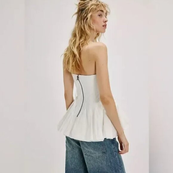 Free People white Alyssa Top Size 4 NWT - Picture 3 of 9